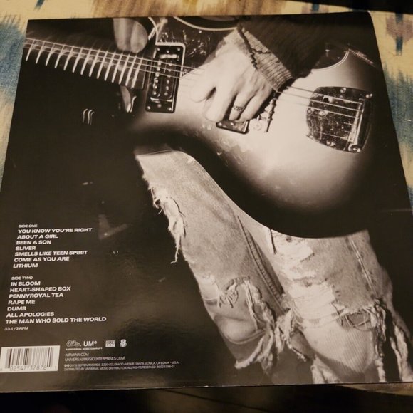 NIRVANA Self-Titled Vinyl LP Greatest Hits 2015 Geffen with Insert - Picture 2 of 5